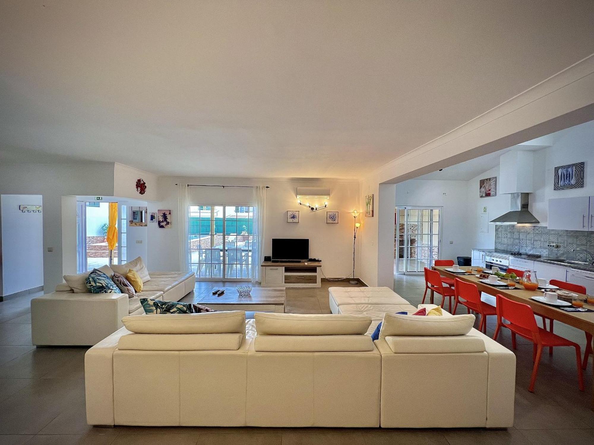 Albufeira Summer Villa 2 With Pool By Homing 외부 사진