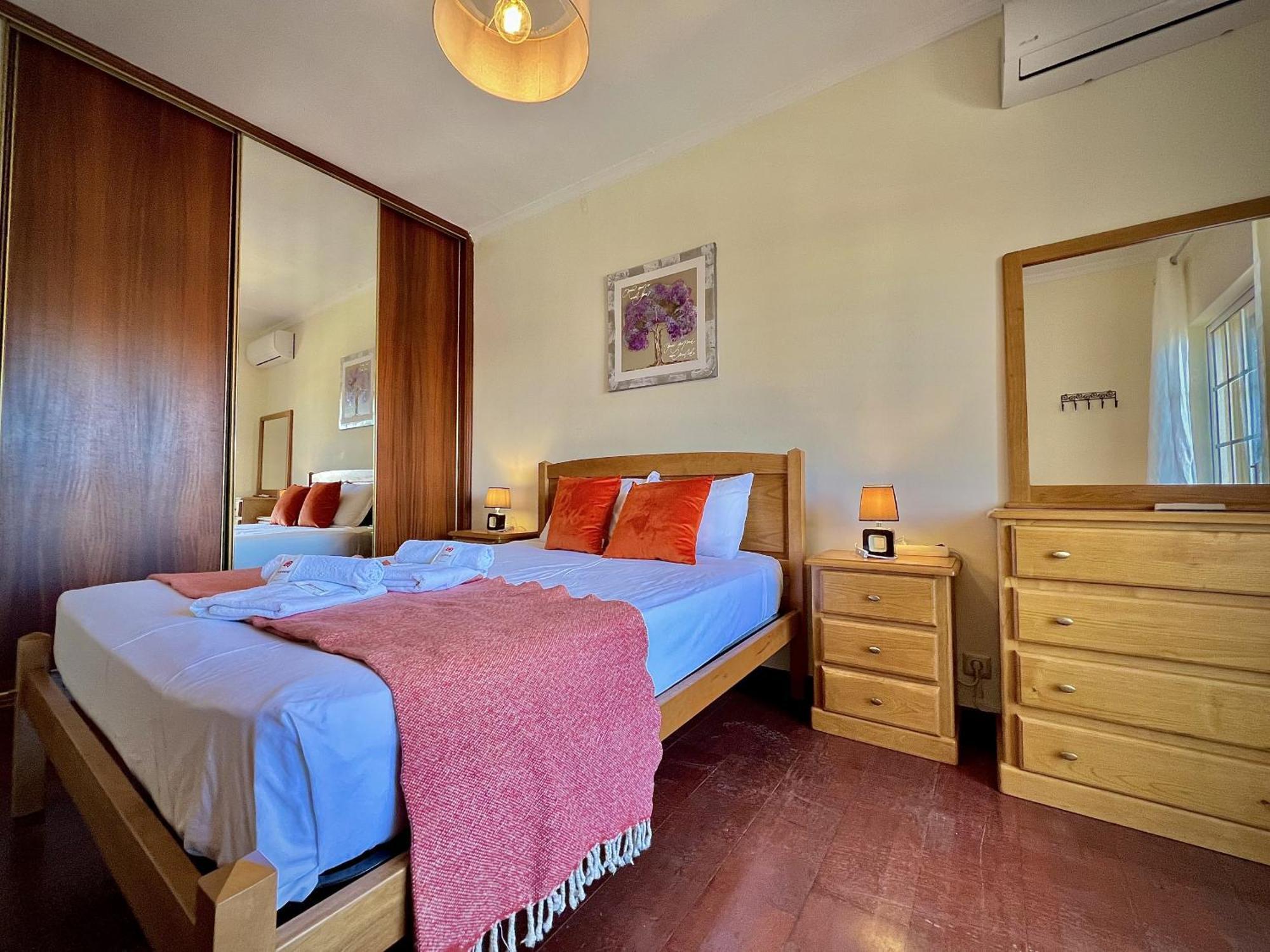 Albufeira Summer Villa 2 With Pool By Homing 외부 사진