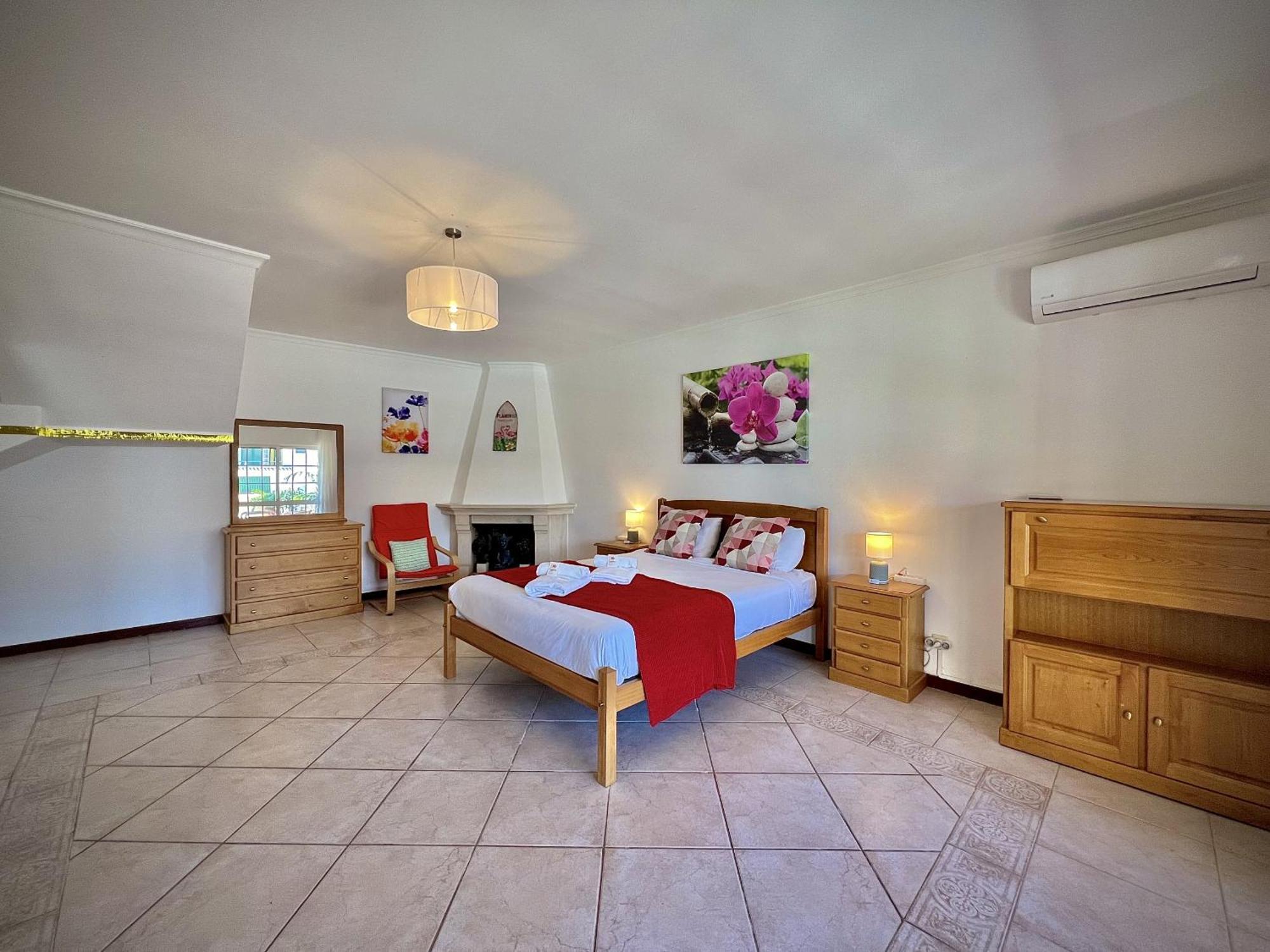 Albufeira Summer Villa 2 With Pool By Homing 외부 사진